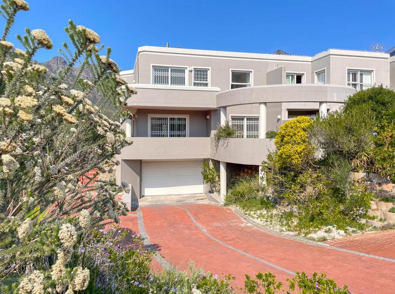 To Let 3 Bedroom Property for Rent in Hout Bay Western Cape